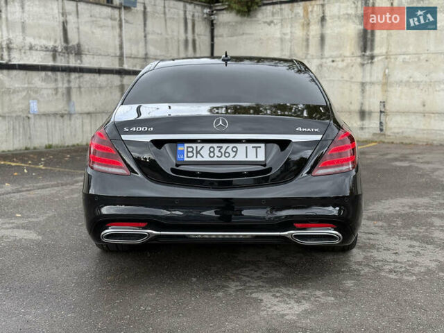 Мерседес С Клас 2017 у Рівному на Automoto.ua Чорний Мерседес С Клас, об'ємом двигуна 3 л та пробігом 125 тис. км за 55999 $, фото 17 на Automoto.ua