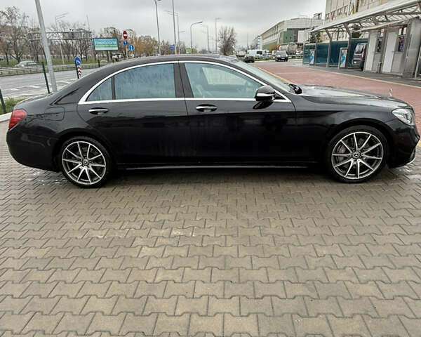 Черный Мерседес С Класс, объемом двигателя 3 л и пробегом 150 тыс. км за 55000 $, фото 1 на Automoto.ua