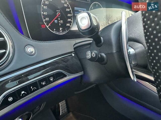 Чорний Мерседес С Клас, об'ємом двигуна 3 л та пробігом 182 тис. км за 55500 $, фото 6 на Automoto.ua