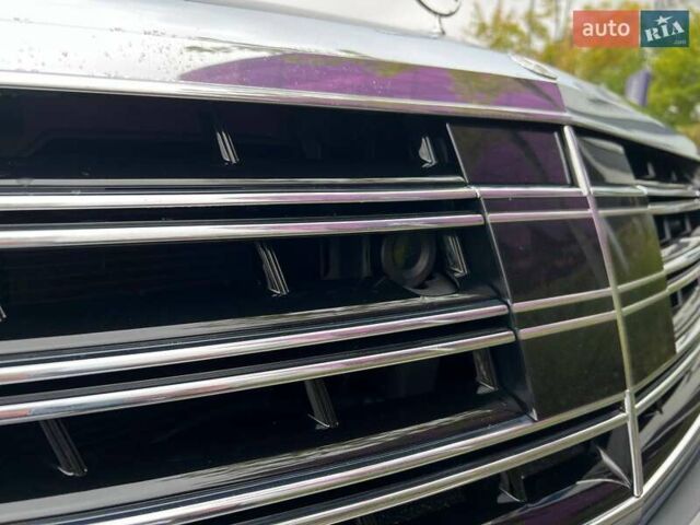 Черный Мерседес С Класс, объемом двигателя 3.98 л и пробегом 104 тыс. км за 66990 $, фото 9 на Automoto.ua