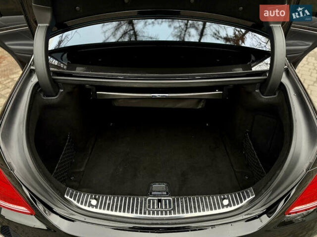 Черный Мерседес С Класс, объемом двигателя 4.66 л и пробегом 167 тыс. км за 32999 $, фото 64 на Automoto.ua