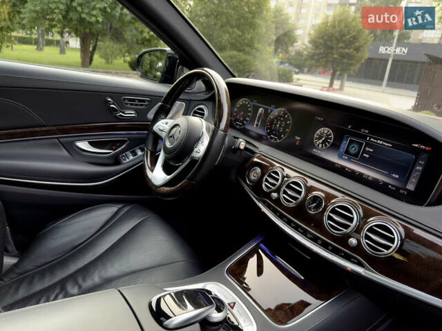 Черный Мерседес С Класс, объемом двигателя 3 л и пробегом 79 тыс. км за 57000 $, фото 8 на Automoto.ua