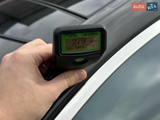 Черный Мерседес С Класс, объемом двигателя 3.98 л и пробегом 157 тыс. км за 72500 $, фото 91 на Automoto.ua