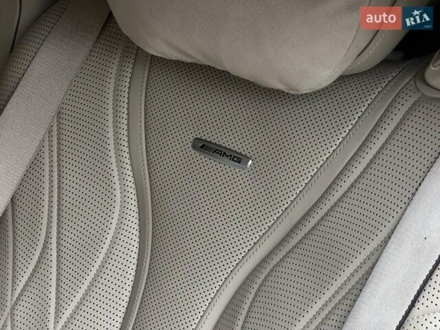 Черный Мерседес С Класс, объемом двигателя 3.98 л и пробегом 157 тыс. км за 72500 $, фото 29 на Automoto.ua