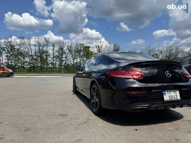 Чорний Мерседес С Клас, об'ємом двигуна 3 л та пробігом 102 тис. км за 34500 $, фото 4 на Automoto.ua