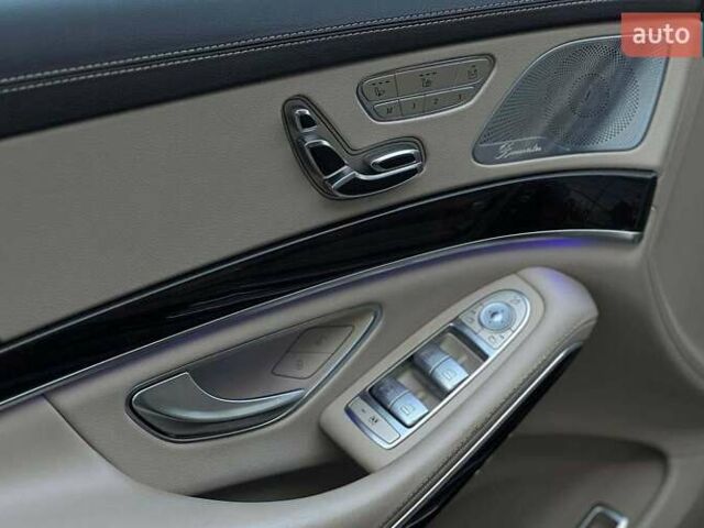 Чорний Мерседес С Клас, об'ємом двигуна 3.98 л та пробігом 158 тис. км за 63000 $, фото 8 на Automoto.ua