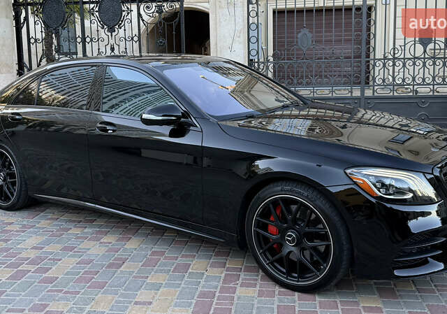 Черный Мерседес С Класс, объемом двигателя 3 л и пробегом 170 тыс. км за 37900 $, фото 7 на Automoto.ua