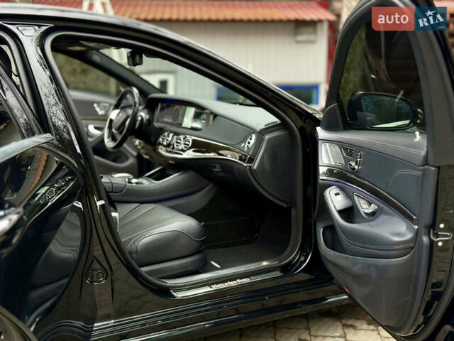 Черный Мерседес С Класс, объемом двигателя 4.66 л и пробегом 167 тыс. км за 32999 $, фото 78 на Automoto.ua