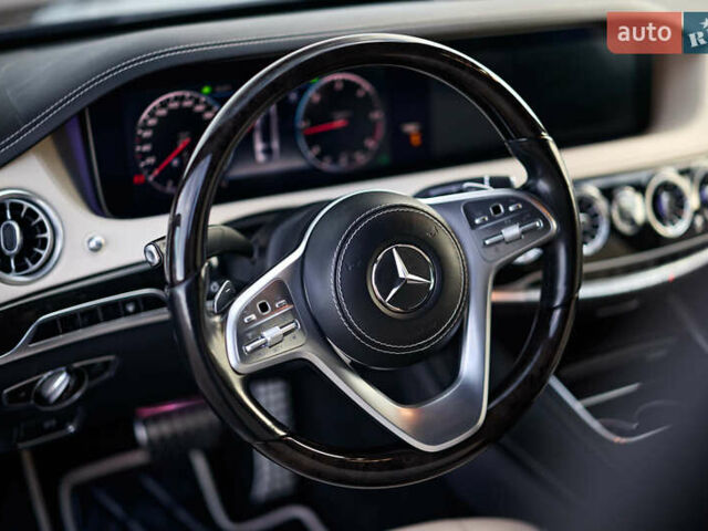 Черный Мерседес С Класс, объемом двигателя 2.93 л и пробегом 290 тыс. км за 44800 $, фото 26 на Automoto.ua