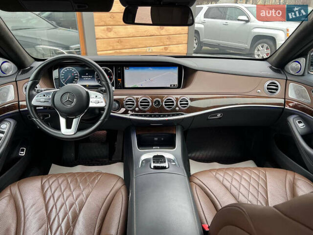 Черный Мерседес С Класс, объемом двигателя 2.99 л и пробегом 93 тыс. км за 47500 $, фото 12 на Automoto.ua