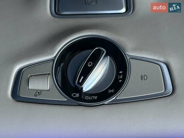 Черный Мерседес С Класс, объемом двигателя 2.93 л и пробегом 255 тыс. км за 47999 $, фото 51 на Automoto.ua