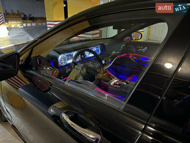 Черный Мерседес С Класс, объемом двигателя 3 л и пробегом 79 тыс. км за 57000 $, фото 5 на Automoto.ua