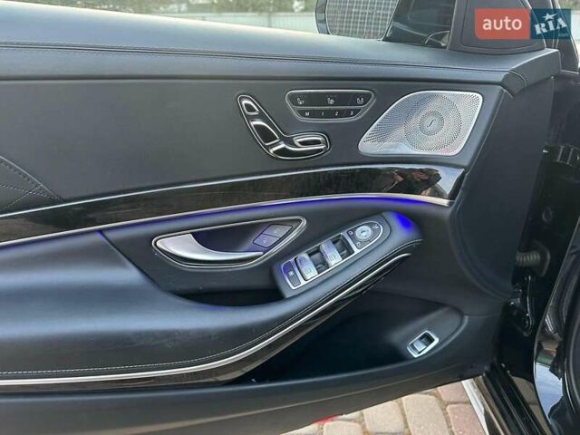 Чорний Мерседес С Клас, об'ємом двигуна 3 л та пробігом 182 тис. км за 55500 $, фото 68 на Automoto.ua