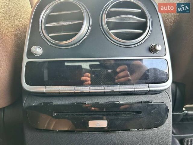 Черный Мерседес С Класс, объемом двигателя 2.99 л и пробегом 212 тыс. км за 43000 $, фото 35 на Automoto.ua