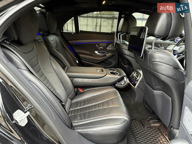 Мерседес С Клас 2017 у Рівному на Automoto.ua Чорний Мерседес С Клас, об'ємом двигуна 3 л та пробігом 125 тис. км за 55999 $, фото 43 на Automoto.ua