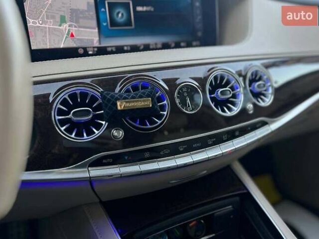 Чорний Мерседес С Клас, об'ємом двигуна 3.98 л та пробігом 158 тис. км за 63000 $, фото 20 на Automoto.ua