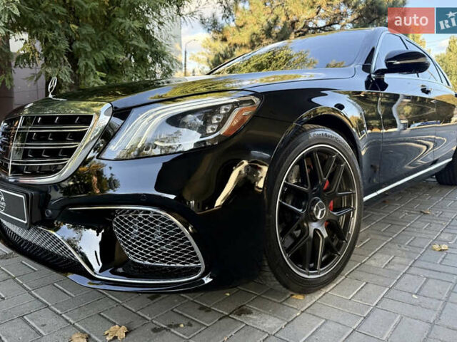 Чорний Мерседес С Клас, об'ємом двигуна 3 л та пробігом 87 тис. км за 45500 $, фото 5 на Automoto.ua