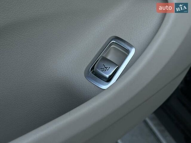 Черный Мерседес С Класс, объемом двигателя 2.93 л и пробегом 255 тыс. км за 47999 $, фото 41 на Automoto.ua