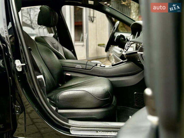 Черный Мерседес С Класс, объемом двигателя 4.66 л и пробегом 167 тыс. км за 32999 $, фото 83 на Automoto.ua