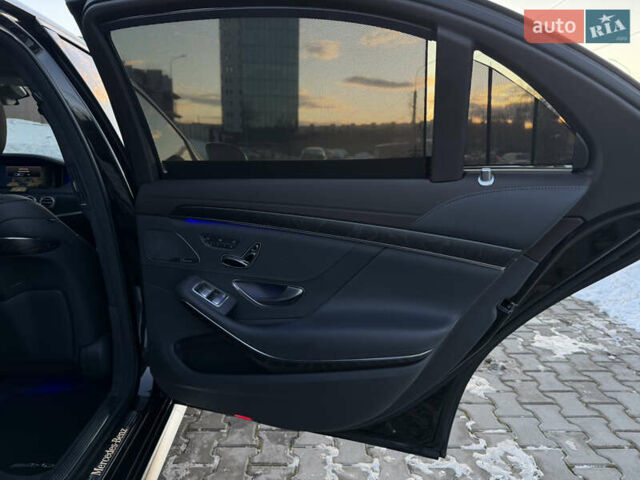 Черный Мерседес С Класс, объемом двигателя 3.98 л и пробегом 118 тыс. км за 49000 $, фото 39 на Automoto.ua