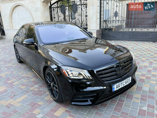Черный Мерседес С Класс, объемом двигателя 3 л и пробегом 170 тыс. км за 37900 $, фото 5 на Automoto.ua