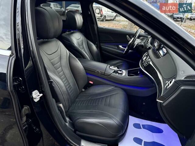 Черный Мерседес С Класс, объемом двигателя 4.66 л и пробегом 103 тыс. км за 31990 $, фото 18 на Automoto.ua