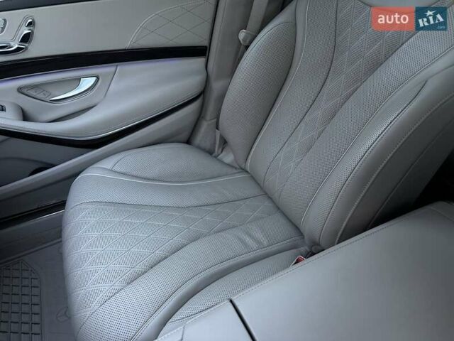 Черный Мерседес С Класс, объемом двигателя 2.93 л и пробегом 255 тыс. км за 47999 $, фото 56 на Automoto.ua