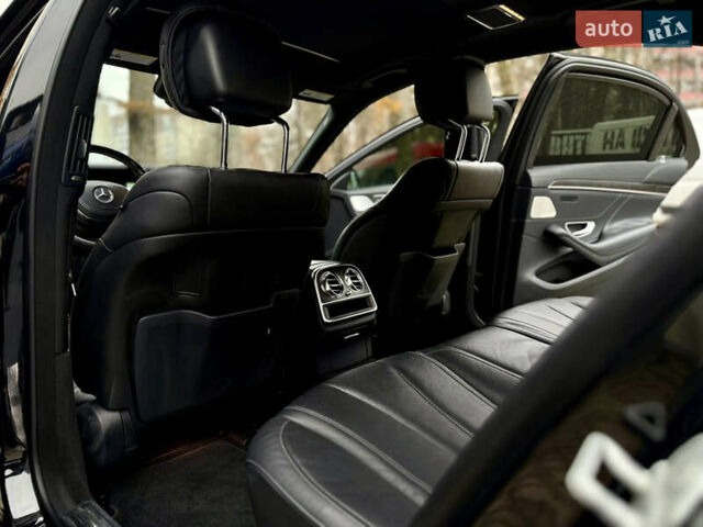 Черный Мерседес С Класс, объемом двигателя 4.66 л и пробегом 167 тыс. км за 32999 $, фото 63 на Automoto.ua