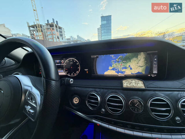 Черный Мерседес С Класс, объемом двигателя 3.98 л и пробегом 118 тыс. км за 49000 $, фото 54 на Automoto.ua