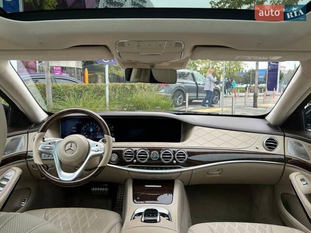 Черный Мерседес С Класс, объемом двигателя 3.98 л и пробегом 104 тыс. км за 66990 $, фото 36 на Automoto.ua