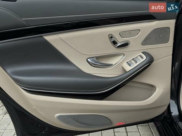 Черный Мерседес С Класс, объемом двигателя 4 л и пробегом 164 тыс. км за 61900 $, фото 27 на Automoto.ua