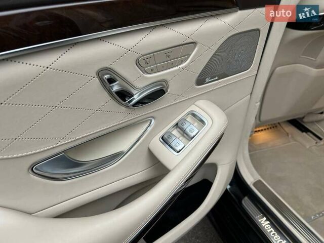 Черный Мерседес С Класс, объемом двигателя 3.98 л и пробегом 104 тыс. км за 64990 $, фото 31 на Automoto.ua