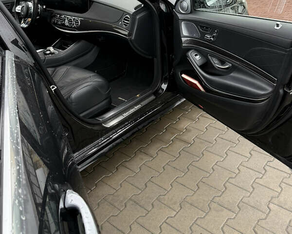 Черный Мерседес С Класс, объемом двигателя 3 л и пробегом 150 тыс. км за 55000 $, фото 9 на Automoto.ua