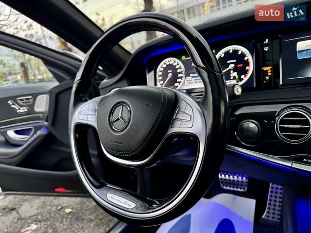 Черный Мерседес С Класс, объемом двигателя 4.66 л и пробегом 103 тыс. км за 31990 $, фото 27 на Automoto.ua