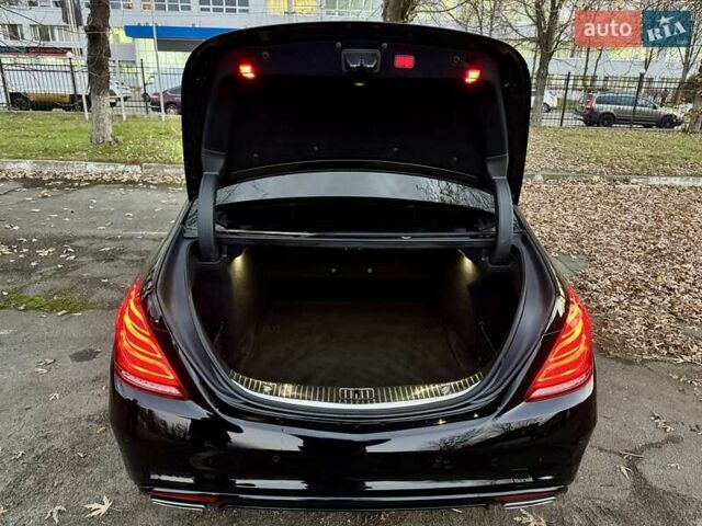 Черный Мерседес С Класс, объемом двигателя 4.66 л и пробегом 103 тыс. км за 31990 $, фото 37 на Automoto.ua