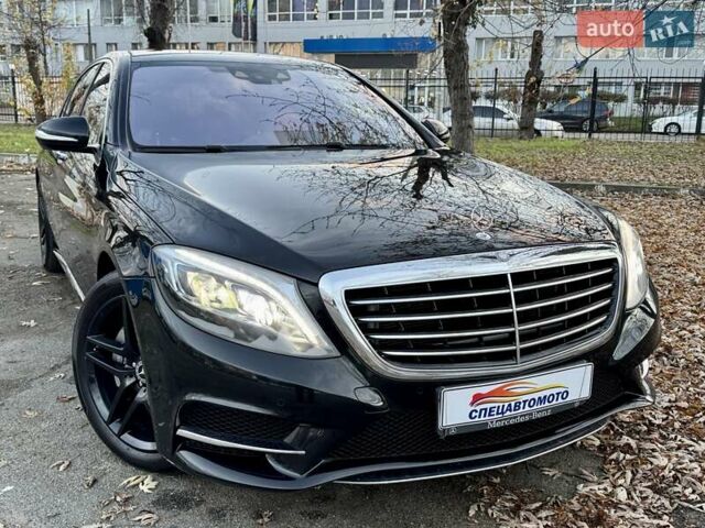 Черный Мерседес С Класс, объемом двигателя 4.66 л и пробегом 103 тыс. км за 31990 $, фото 2 на Automoto.ua
