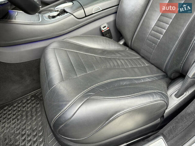 Мерседес С Клас 2017 у Рівному на Automoto.ua Чорний Мерседес С Клас, об'ємом двигуна 3 л та пробігом 125 тис. км за 55999 $, фото 81 на Automoto.ua