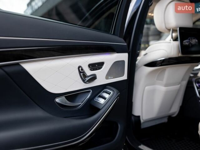 Чорний Мерседес С Клас, об'ємом двигуна 3 л та пробігом 154 тис. км за 57500 $, фото 51 на Automoto.ua