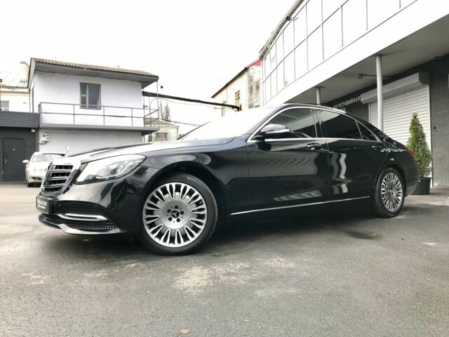 Чорний Мерседес С Клас, об'ємом двигуна 3 л та пробігом 36 тис. км за 91500 $, фото 4 на Automoto.ua