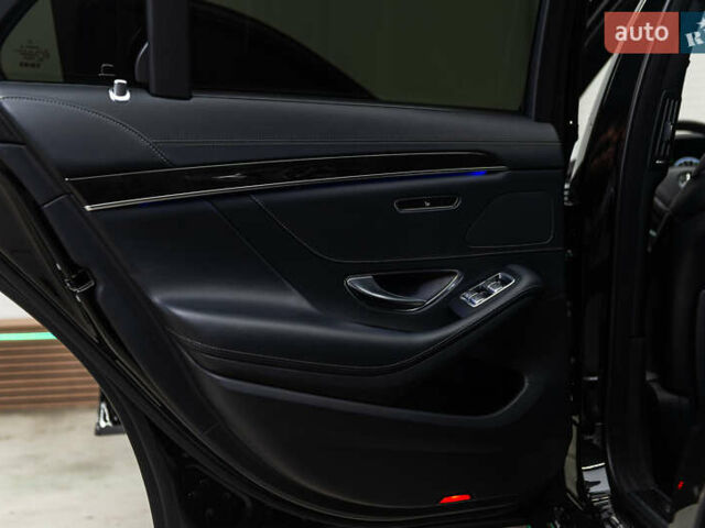 Чорний Мерседес С Клас, об'ємом двигуна 3.5 л та пробігом 127 тис. км за 52500 $, фото 27 на Automoto.ua