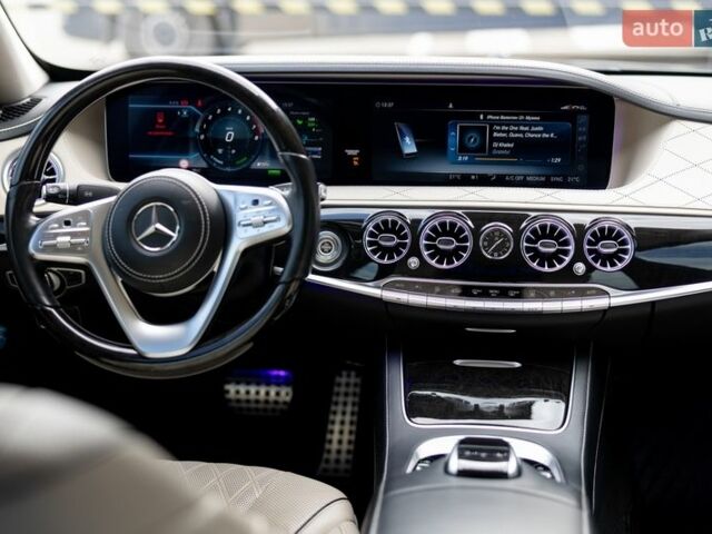 Чорний Мерседес С Клас, об'ємом двигуна 3 л та пробігом 154 тис. км за 57500 $, фото 37 на Automoto.ua