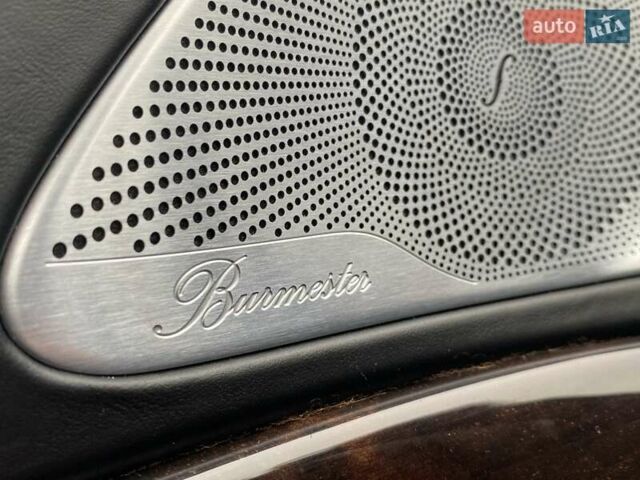 Черный Мерседес С Класс, объемом двигателя 3.99 л и пробегом 155 тыс. км за 65000 $, фото 3 на Automoto.ua