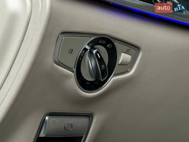 Черный Мерседес С Класс, объемом двигателя 3.98 л и пробегом 157 тыс. км за 72500 $, фото 51 на Automoto.ua