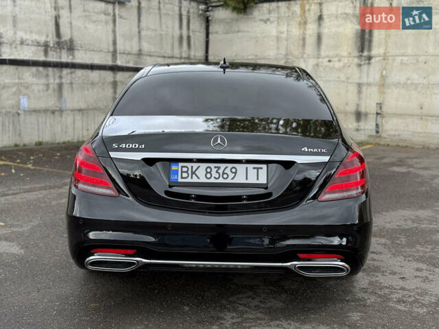 Мерседес С Клас 2017 у Рівному на Automoto.ua Чорний Мерседес С Клас, об'ємом двигуна 3 л та пробігом 125 тис. км за 55999 $, фото 18 на Automoto.ua