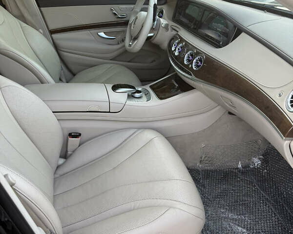 Чорний Мерседес С Клас, об'ємом двигуна 2.99 л та пробігом 178 тис. км за 47000 $, фото 11 на Automoto.ua