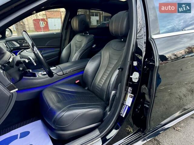 Черный Мерседес С Класс, объемом двигателя 4.66 л и пробегом 103 тыс. км за 31990 $, фото 16 на Automoto.ua