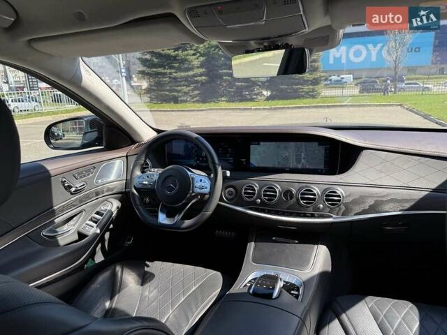 Чорний Мерседес С Клас, об'ємом двигуна 3.99 л та пробігом 111 тис. км за 68500 $, фото 63 на Automoto.ua