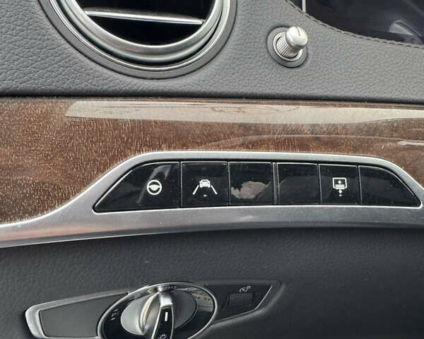 Чорний Мерседес С Клас, об'ємом двигуна 0 л та пробігом 72 тис. км за 35500 $, фото 16 на Automoto.ua