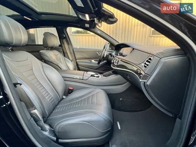 Черный Мерседес С Класс, объемом двигателя 3.99 л и пробегом 105 тыс. км за 59900 $, фото 54 на Automoto.ua