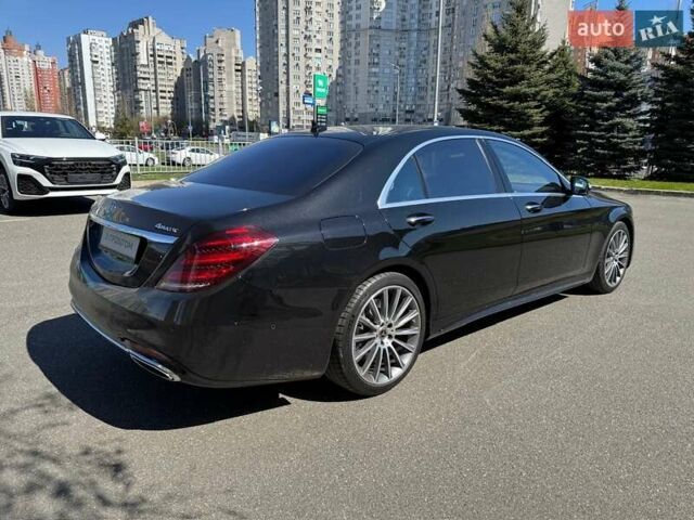 Чорний Мерседес С Клас, об'ємом двигуна 3.99 л та пробігом 111 тис. км за 68500 $, фото 7 на Automoto.ua